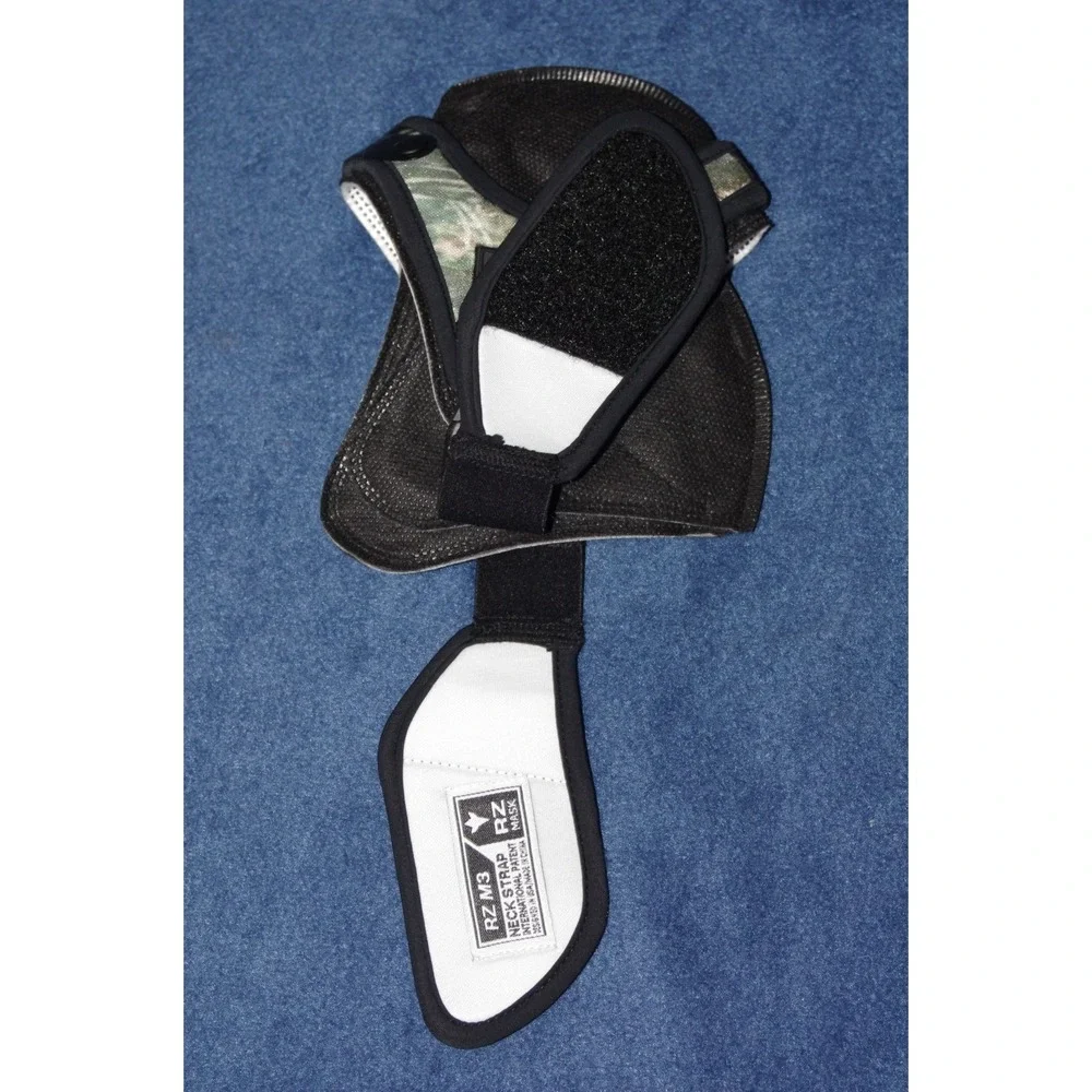 NEW RZ Mask RZM3 Hunting‎ Mask NIB Camo Scent Blocking Small S